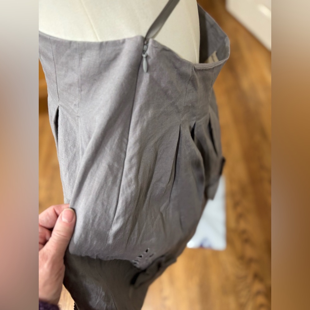 🩶2/$120🩶 ANTHROPOLOGIE Gray box-pleat, full/circle Skirt, Cutouts, appliqués - Picture 10 of 13